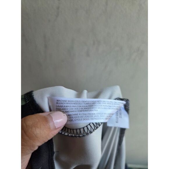 Eloquii Black w/Multicolor Floral Print Flare Sleeve Midi Cocktail Dress size 20 - Picture 9 of 9